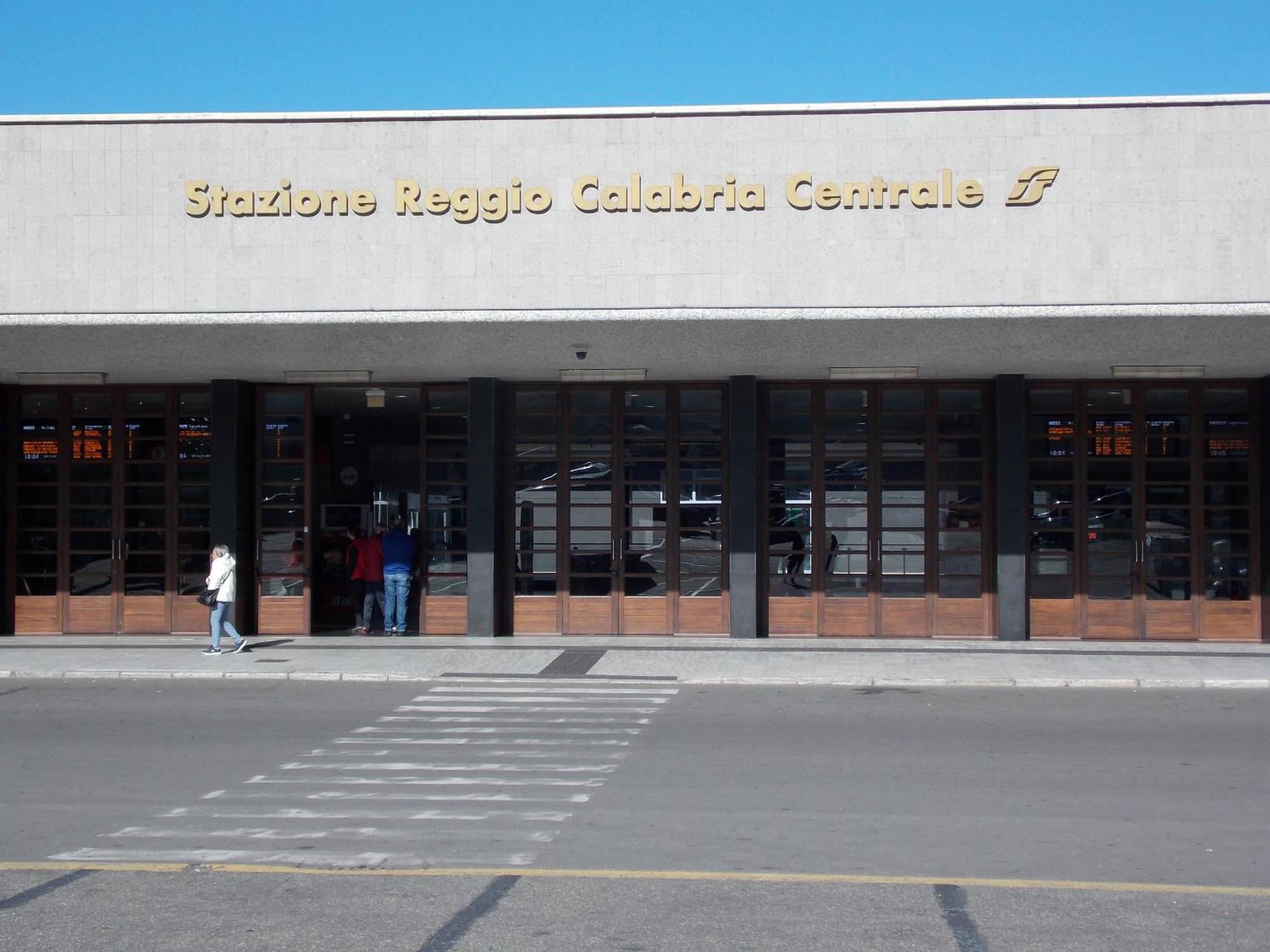Central House Reggio Calabria Exterior foto